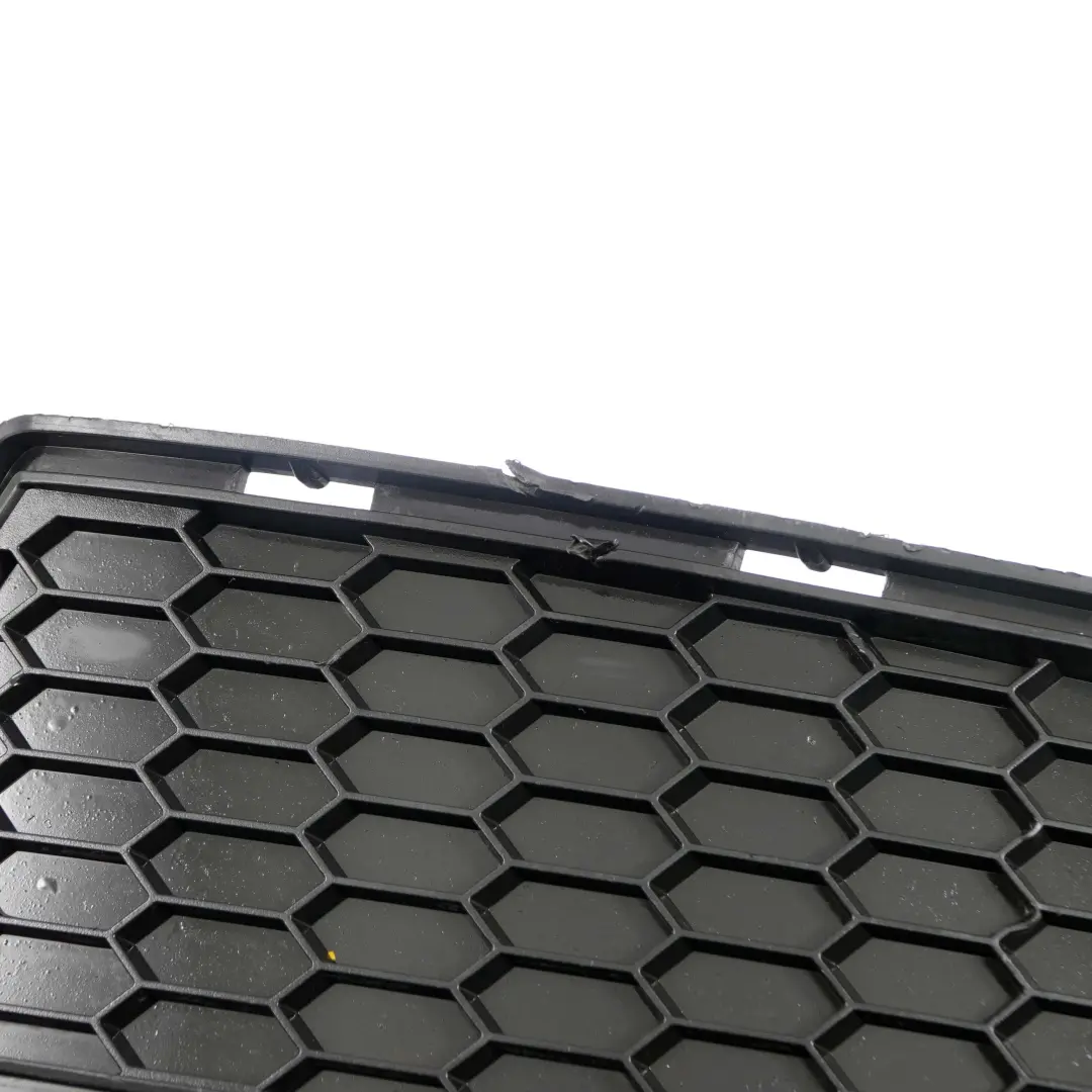 M-Sport Front Bumper Fog Grille Grid Lateral Left N/S to BMW E82 E88 with Part number 8054485 BMW E82 E88 M-Sport Front Bumper Fog Grille Grid Lateral Left N/S - SKU 8054485 - Part number 8054485