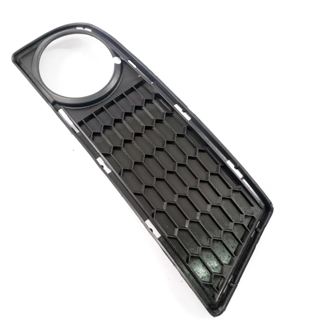 BMW E82 E88 M Package Phares Antibrouillard Avant Calandre Droite - SKU 8054486-1 - Numéro de pièce 8054486