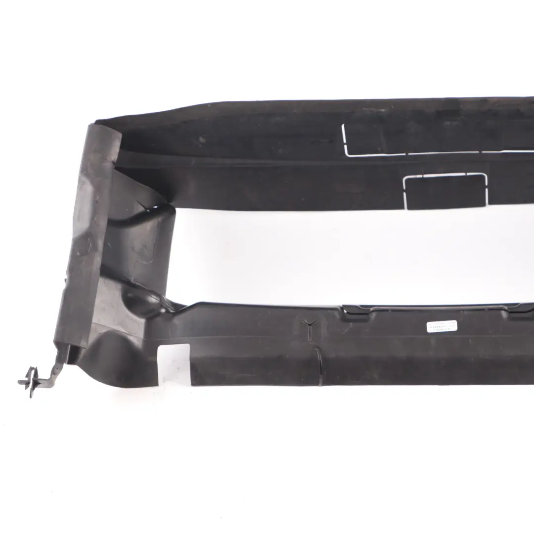 Conducto de aire inferior delantero para BMW F32 F33 F36 M Sport con número de pieza 8054591 BMW F32 F33 F36 M Sport Conducto de aire inferior delantero - SKU 8054591 - Número de pieza 8054591