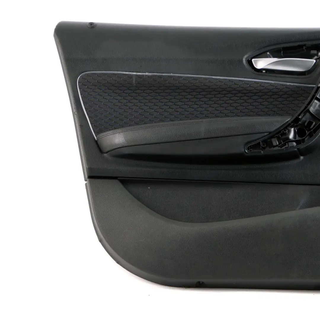 Puerta Delantera Izquierda Revestimiento Tarjeta Tela Hexágono Alcantara para BMW F20 con número de pieza 8054915 BMW F20 Puerta Delantera Izquierda Revestimiento Tarjeta Tela Hexágono Alcantara - SKU 8054915 - Número de pieza 8054915