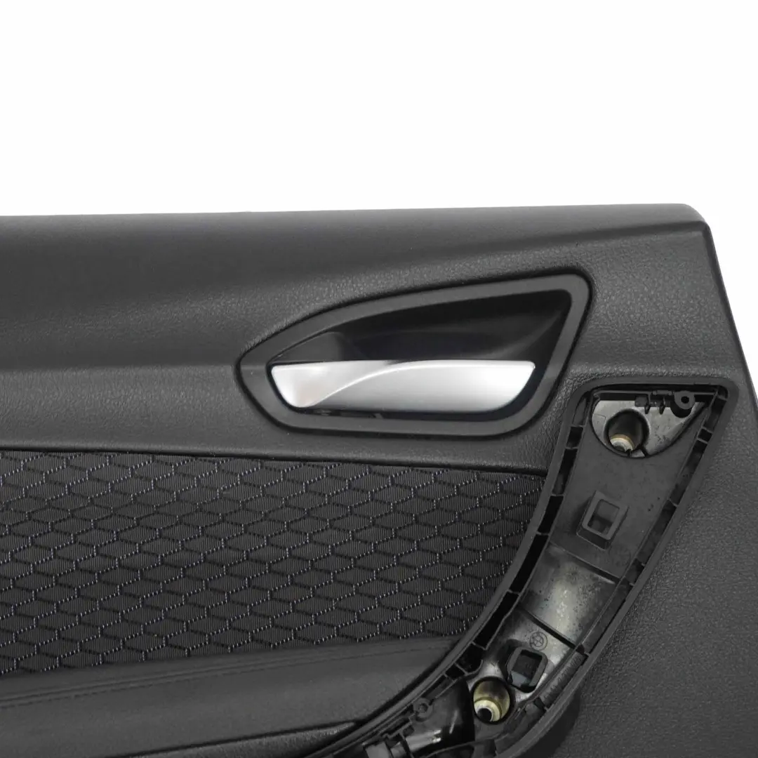 Scheda Porta Posteriore Sinistra Fodera Tessuto Alcantara Antracite per BMW F20 con numero di parte 8054917 BMW F20 Scheda Porta Posteriore Sinistra Fodera Tessuto Alcantara Antracite - SKU 8054917-1 - Numero di parte 8054917