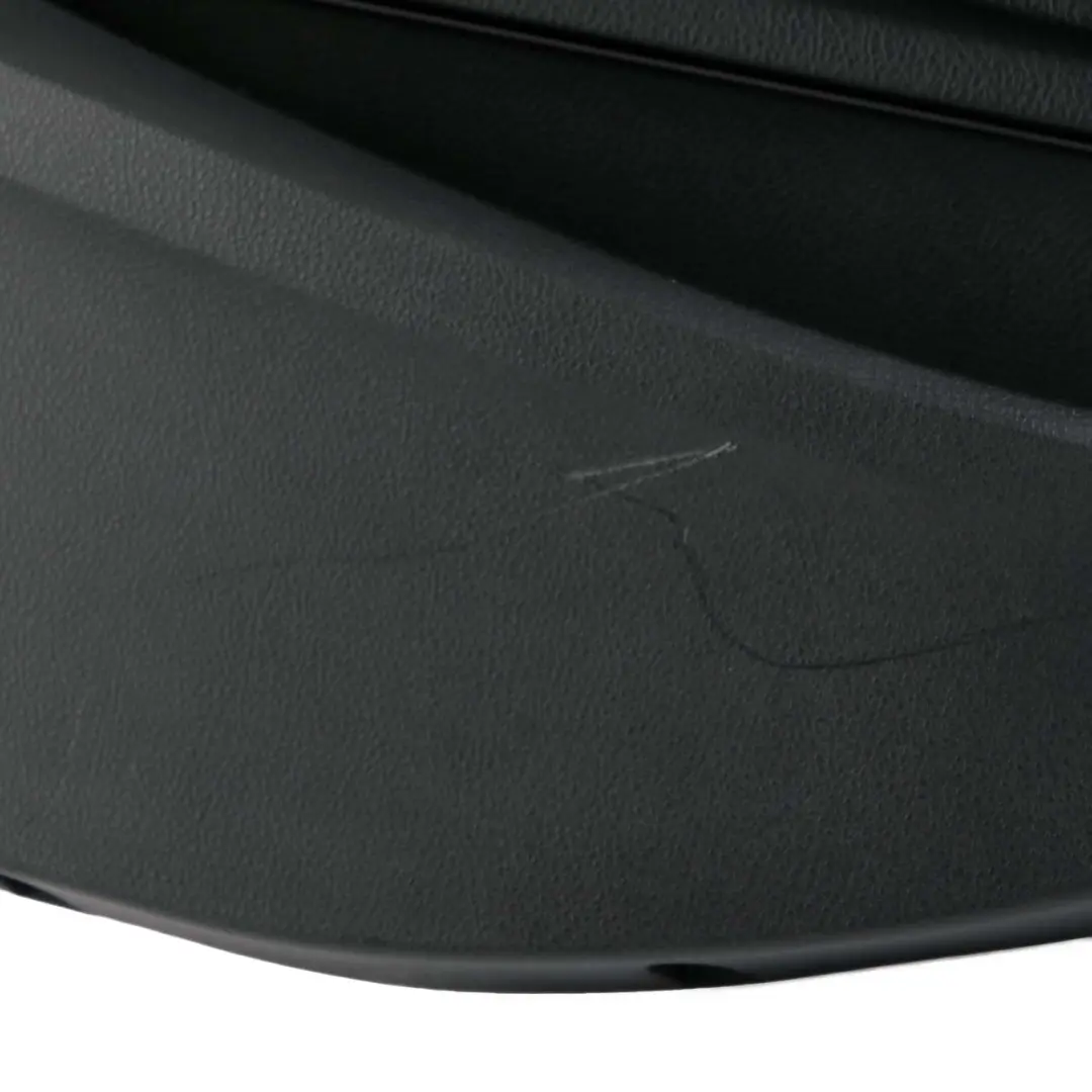 Boczek Tylnych Prawych Drzwi Tkanina Alcantara Czarna do BMW F20 o numerze 8054918 BMW F20 Boczek Tylnych Prawych Drzwi Tkanina Alcantara Czarna - SKU 8054918 - Numer Części 8054918