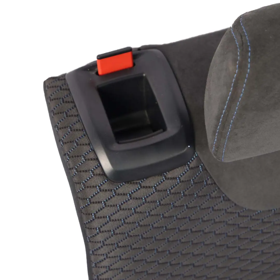 Asiento Trasero Derecho Funda Respaldo Tela Alcantara para BMW F20 F21 con número de pieza 8055005 BMW F20 F21 Asiento Trasero Derecho Funda Respaldo Tela Alcantara - SKU 8055005 - Número de pieza 8055005