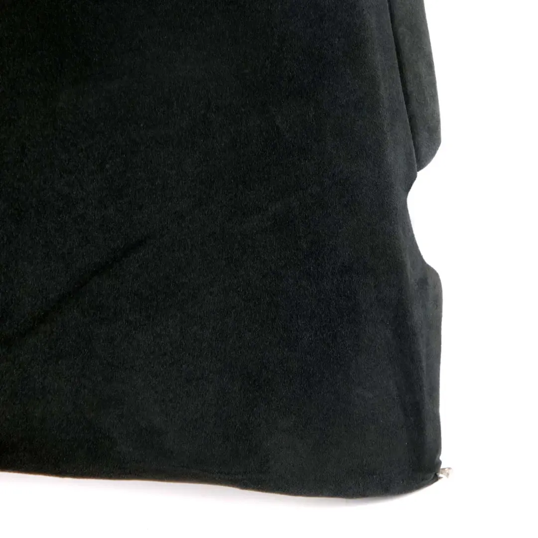 Garniture laterale de siege arriere droit Tissu anthracite Alcantara pour BMW F20 F21 à propos du numéro de pièce 8055015 BMW F20 F21 Garniture laterale de siege arriere droit Tissu anthracite Alcantara - SKU 8055016 - Numéro de pièce 8055015