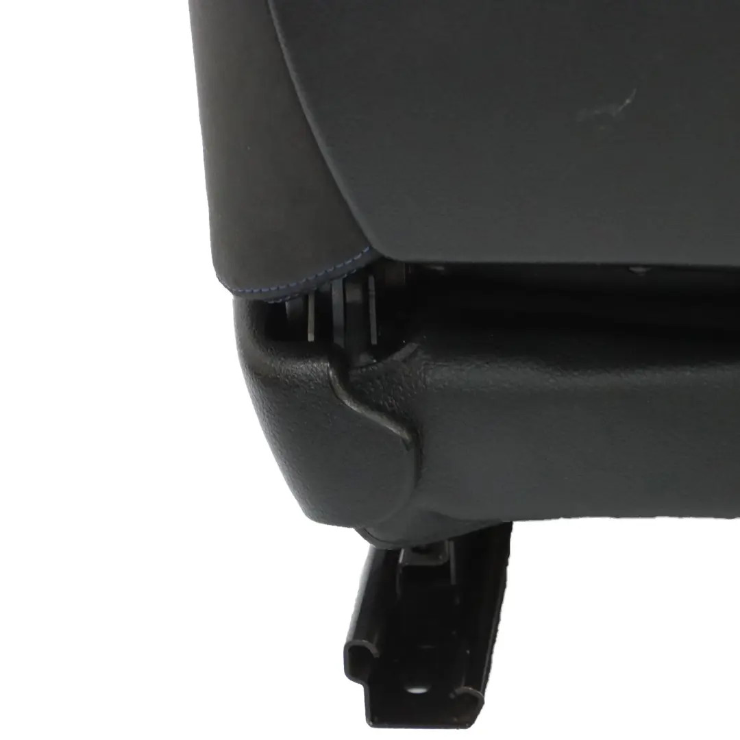 Sedile anteriore destro sportivo Panno Esagono / Alcantara per BMW F20 M Sport con numero di parte 8055048 BMW F20 M Sport Sedile anteriore destro sportivo Panno Esagono / Alcantara - SKU 8055048-5 - Numero di parte 8055048