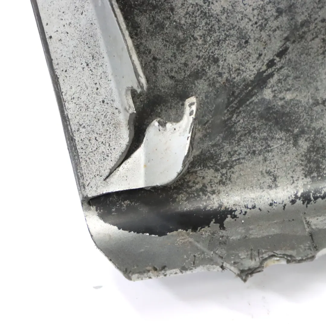 Zderzak Tylny M-Pakiet Glacier Silber Srebrny Metalik - A83 do BMW F20 F21 o numerze 8055067 BMW F20 F21 Zderzak Tylny M-Pakiet Glacier Silber Srebrny Metalik - A83 - SKU 8055067-GSB1 - Numer Części 8055067