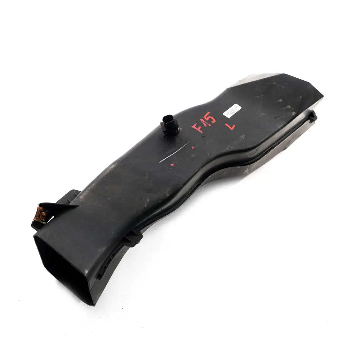 Conducto Aire Freno Delantero Izquierdo Chanel Tubo para BMW X5 F15 M Sport con número de pieza 8055209 BMW X5 F15 M Sport Conducto Aire Freno Delantero Izquierdo Chanel Tubo - SKU 8055209 - Número de pieza 8055209
