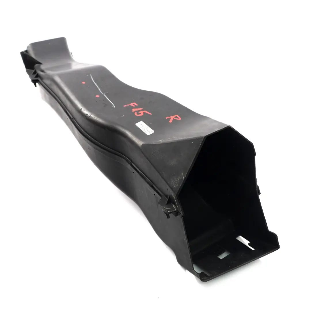 Conducto de aire del freno delantero derecho Tube para BMW X5 F15 M Sport con número de pieza 8055210 BMW X5 F15 M Sport Conducto de aire del freno delantero derecho Tube - SKU 8055210 - Número de pieza 8055210