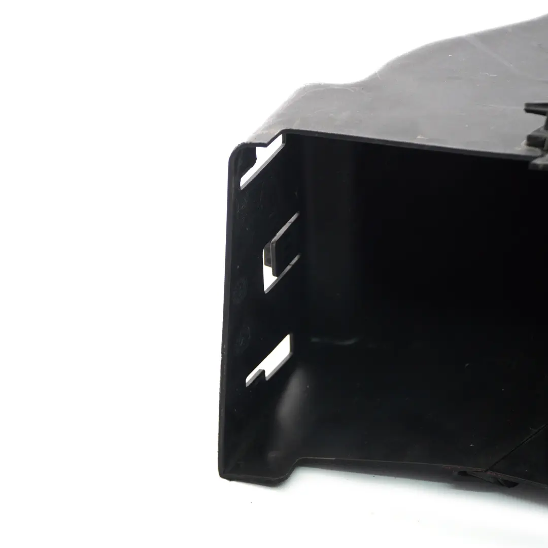 Condotto aria freni anteriore destra Tubo Chanel per BMW X5 F15 M Sport con numero di parte 8055210 BMW X5 F15 M Sport Condotto aria freni anteriore destra Tubo Chanel - SKU 8055210 - Numero di parte 8055210