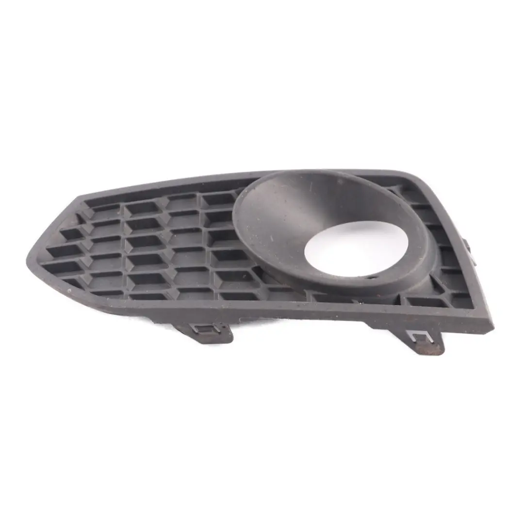 Front Bumper Grille Grid Lateral Cover Fog Light Left N/S to BMW F22 F23 M Sport with Part number 8055319 BMW F22 F23 M Sport Front Bumper Grille Grid Lateral Cover Fog Light Left N/S - SKU 8055319 - Part number 8055319