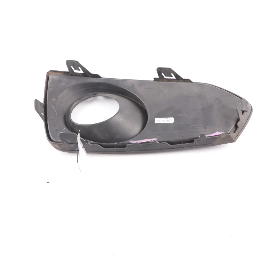 Front Bumper Grille BMW F22 F23 M Sport Grid Lateral Cover Fog Light Right O/S to with Part number 8055320 Front Bumper Grille BMW F22 F23 M Sport Grid Lateral Cover Fog Light Right O/S - SKU 8055320-1 - Part number 8055320