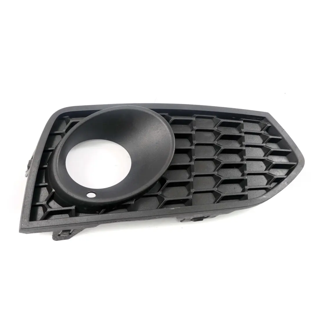 Front Bumper Grille BMW F22 F23 M Sport Grid Lateral Cover Fog Light Right O/S to with Part number 8055320 Front Bumper Grille BMW F22 F23 M Sport Grid Lateral Cover Fog Light Right O/S - SKU 8055320 - Part number 8055320