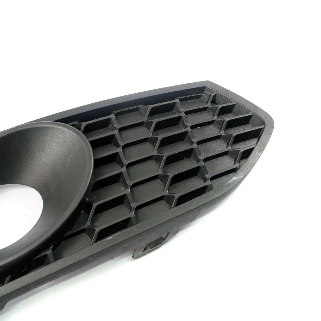  Grille pare chocs avant BMW F22 F23 M Sport Cache latéral Feu brouillard droit - SKU 8055320 - Numéro de pièce 8055320