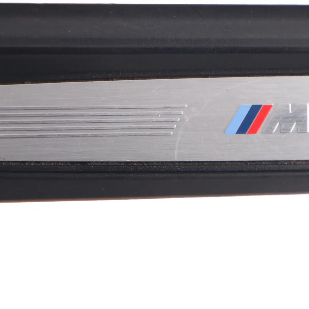 Porta Ingresso Coperchio Sill Step Plate Sinistra Destra per BMW F20 M135i con numero di parte 8055520 BMW F20 M135i Porta Ingresso Coperchio Sill Step Plate Sinistra Destra - SKU 8055520 - Numero di parte 8055520
