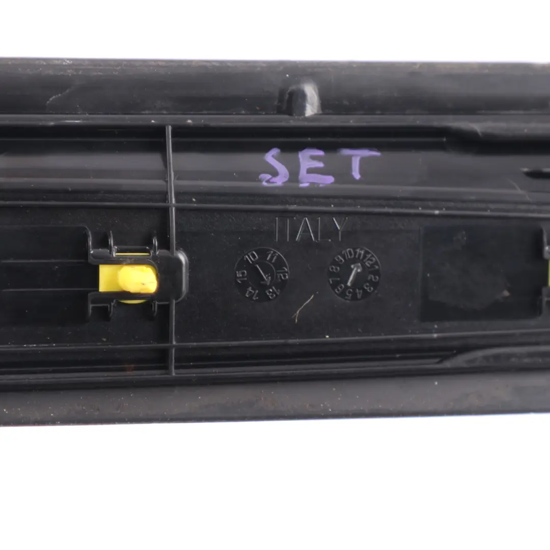 Plaque de seuil de porte Gauche Droite Set pour BMW F20 M135i à propos du numéro de pièce 8055520 BMW F20 M135i Plaque de seuil de porte Gauche Droite Set - SKU 8055520 - Numéro de pièce 8055520