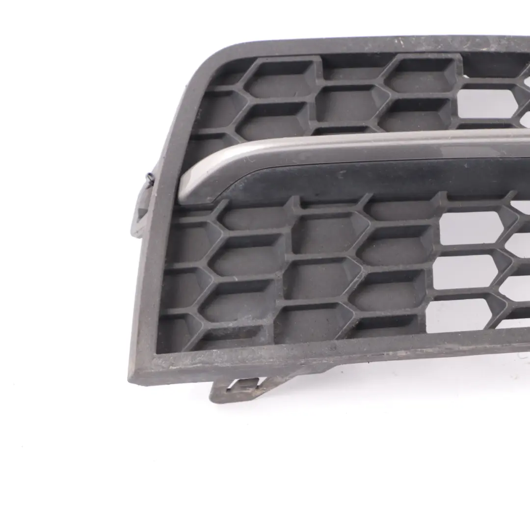 Bumper Grid Front Right O/S Fog Lamp Covering Panel to BMW F22 F23 LCI with Part number 8055956 BMW F22 F23 LCI Bumper Grid Front Right O/S Fog Lamp Covering Panel - SKU 8055956 - Part number 8055956