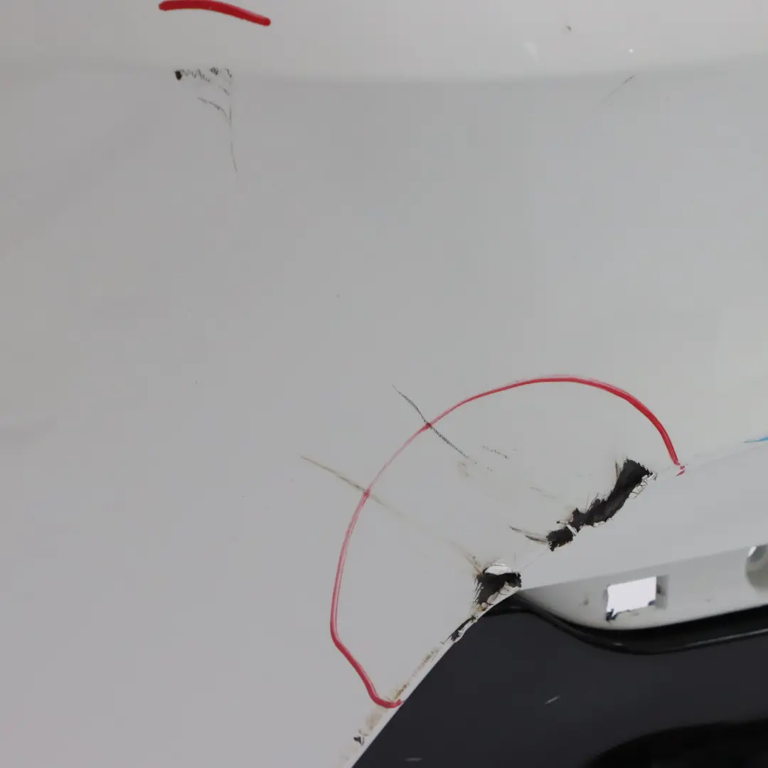 Zderzak Tylny M-Pakiet Alpinweiss 3 Biały - 300 do BMW F22 F23 o numerze 8055965 BMW F22 F23 Zderzak Tylny M-Pakiet Alpinweiss 3 Biały - 300 - SKU 8055965-AW - Numer Części 8055965