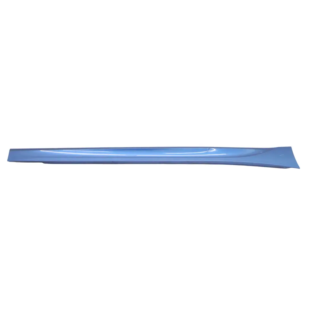Rivestimento gonna laterale striscia destra Estorilblau Blu B45 per BMW F20 M Sport con numero di parte 8056816 BMW F20 M Sport Rivestimento gonna laterale striscia destra Estorilblau Blu B45 - SKU 8056816-EB1 - Numero di parte 8056816