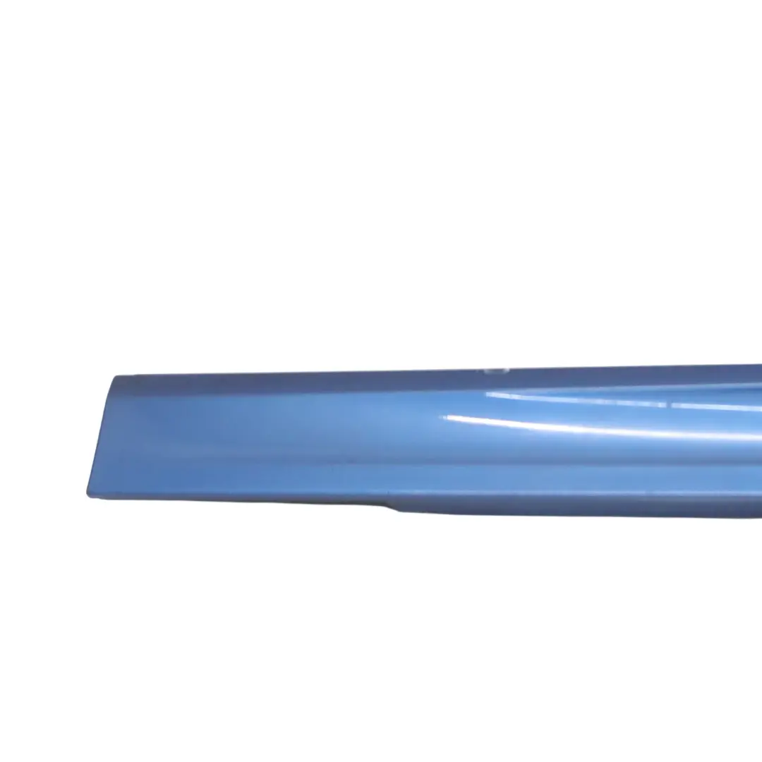 Rivestimento gonna laterale striscia destra Estorilblau Blu B45 per BMW F20 M Sport con numero di parte 8056816 BMW F20 M Sport Rivestimento gonna laterale striscia destra Estorilblau Blu B45 - SKU 8056816-EB1 - Numero di parte 8056816