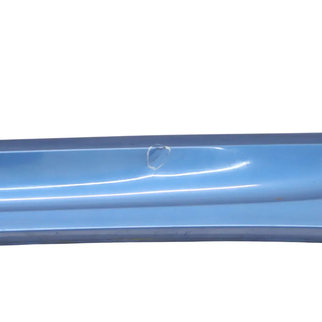 Rivestimento gonna laterale striscia destra Estorilblau Blu B45 per BMW F20 M Sport con numero di parte 8056816 BMW F20 M Sport Rivestimento gonna laterale striscia destra Estorilblau Blu B45 - SKU 8056816-EB1 - Numero di parte 8056816