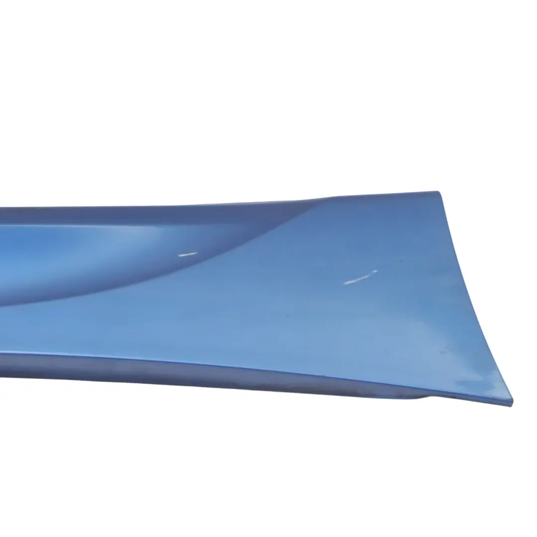 Rivestimento gonna laterale striscia destra Estorilblau Blu B45 per BMW F20 M Sport con numero di parte 8056816 BMW F20 M Sport Rivestimento gonna laterale striscia destra Estorilblau Blu B45 - SKU 8056816-EB1 - Numero di parte 8056816