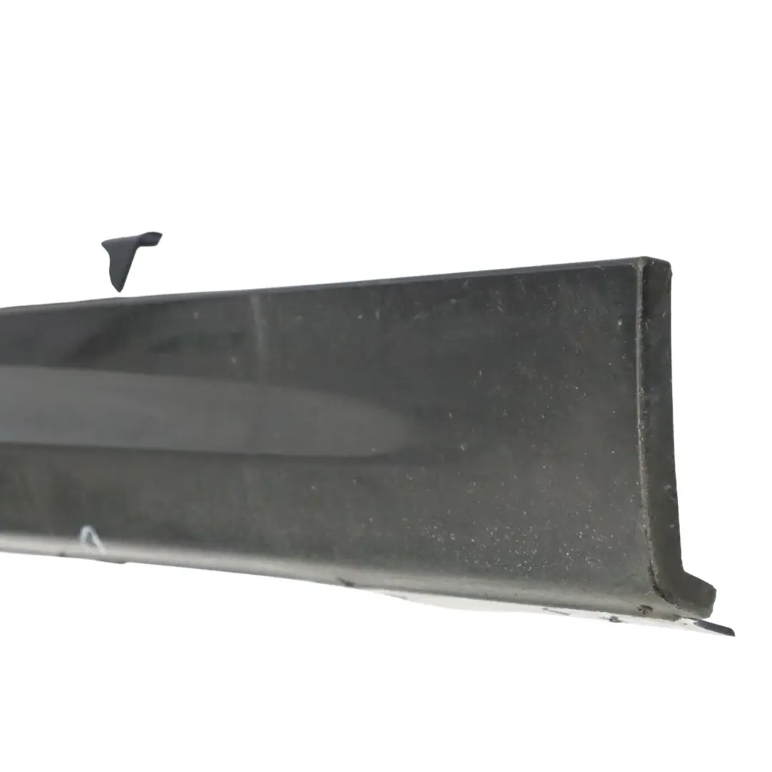 Sill Strip Droite Laterale Black Sapphire Metallic - 475 pour BMW F21 F22 M Sport à propos du numéro de pièce 8056818 BMW F21 F22 M Sport Sill Strip Droite Laterale Black Sapphire Metallic - 475 - SKU 8056818-BS3 - Numéro de pièce 8056818