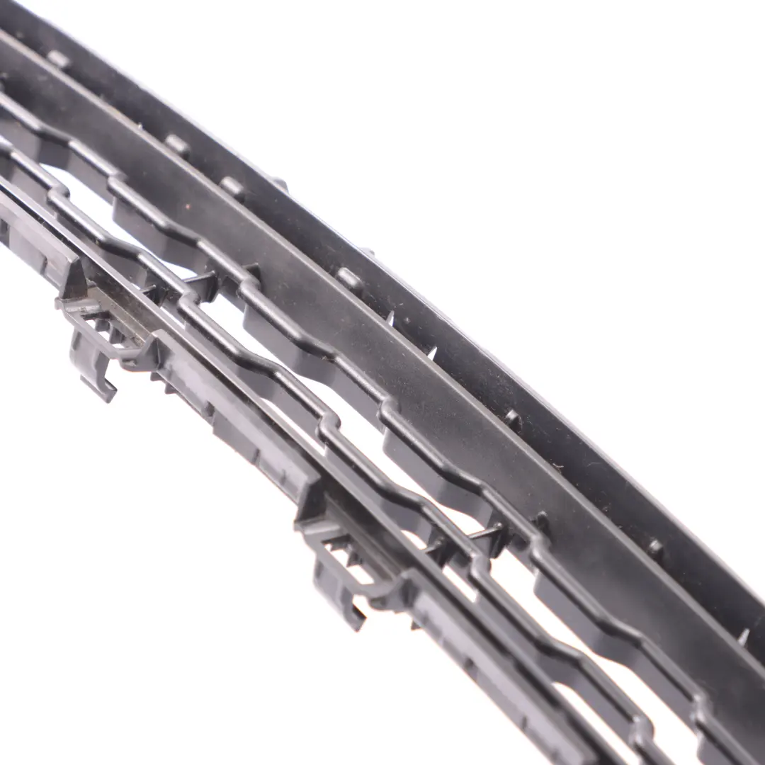 Kratka Zderzaka Przód Środkowa Górna do BMW X3 F25 X4 F26 M Sport o numerze 8056936 BMW X3 F25 X4 F26 M Sport Kratka Zderzaka Przód Środkowa Górna - SKU 8056936 - Numer Części 8056936