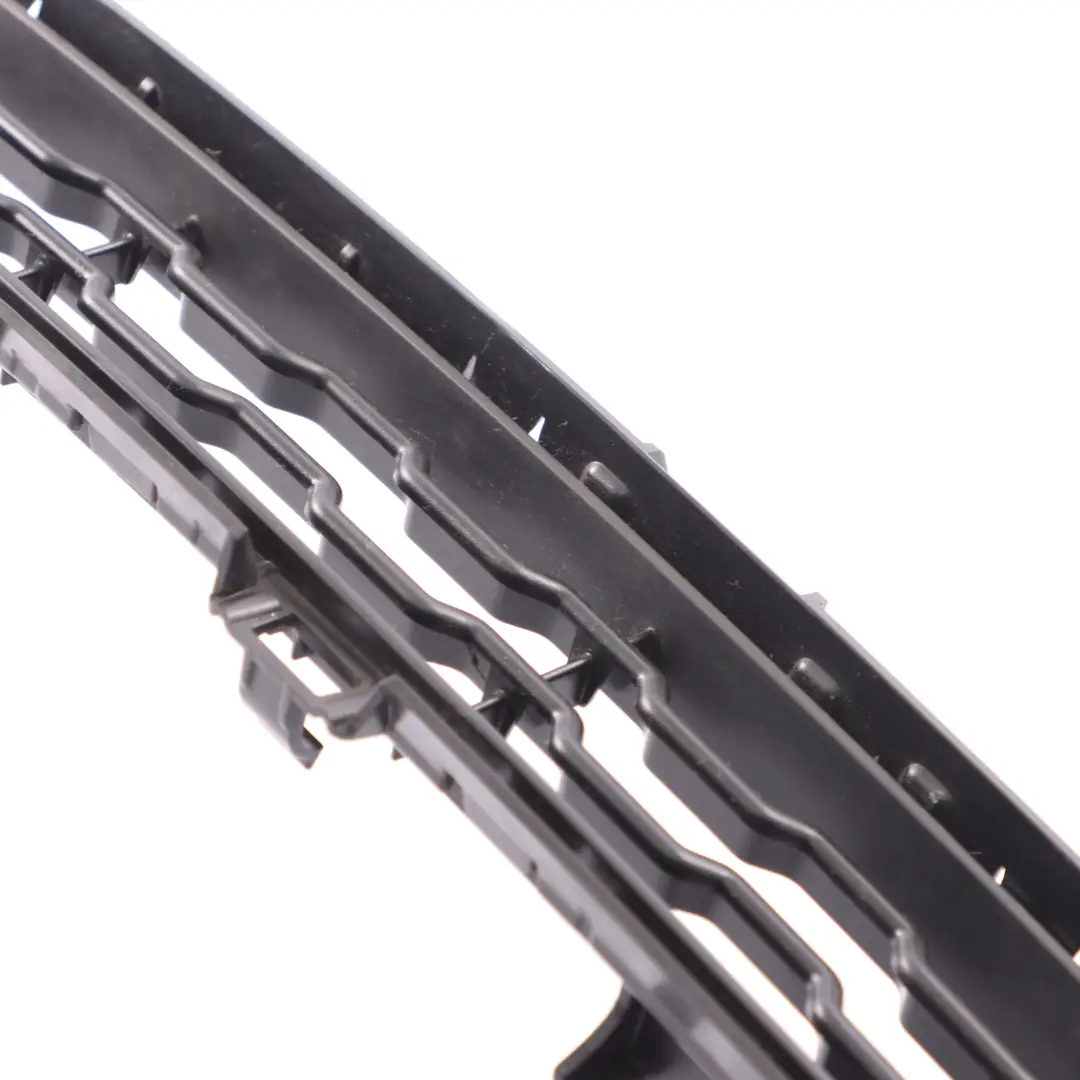 Kratka Zderzaka Przód Środkowa Górna do BMW X3 F25 X4 F26 M Sport o numerze 8056936 BMW X3 F25 X4 F26 M Sport Kratka Zderzaka Przód Środkowa Górna - SKU 8056936 - Numer Części 8056936