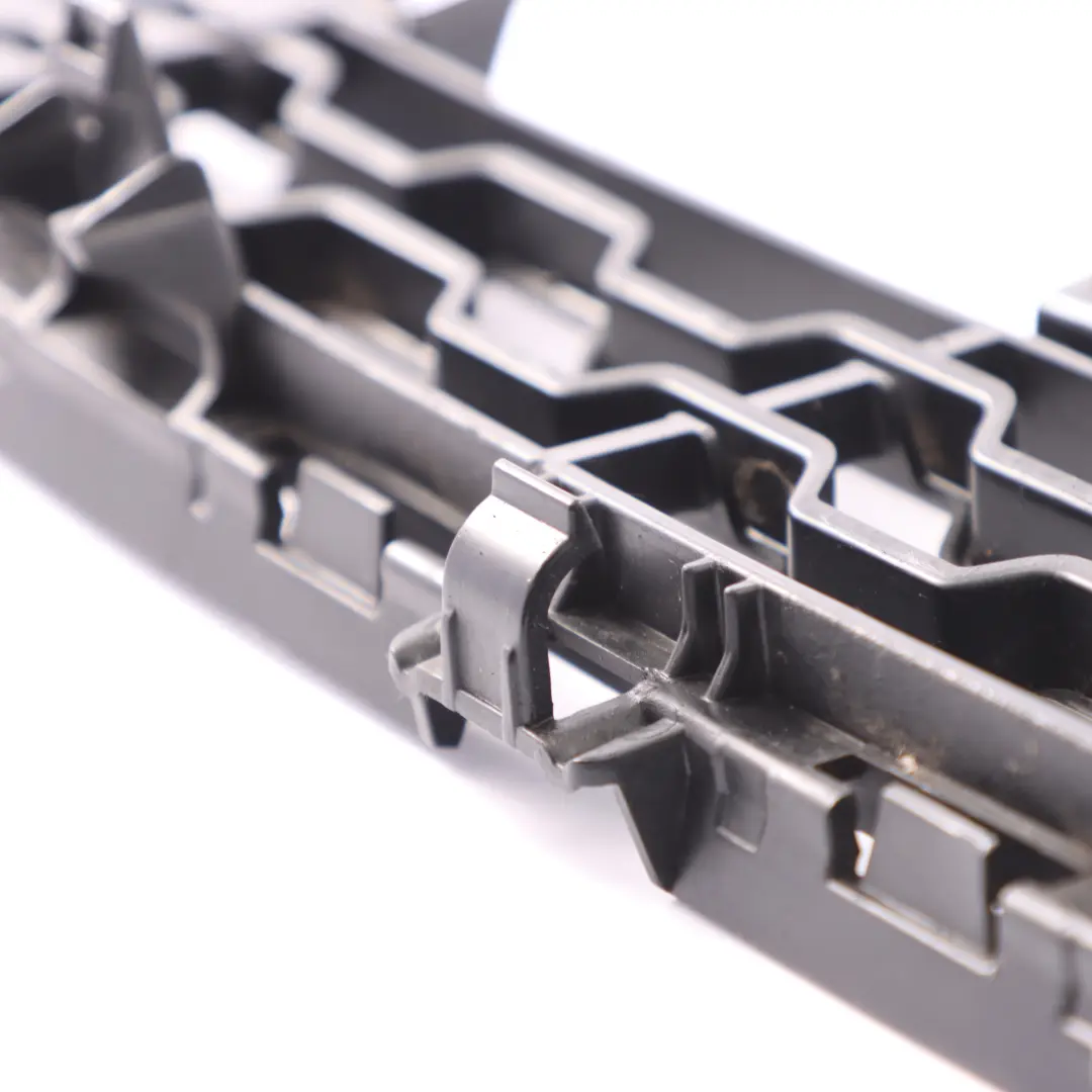 Grille BMW X3 F25 X4 F26 M Sport Pare-chocs avant Milieu Dessus Grille pour à propos du numéro de pièce 8056936 Grille BMW X3 F25 X4 F26 M Sport Pare-chocs avant Milieu Dessus Grille - SKU 8056936 - Numéro de pièce 8056936