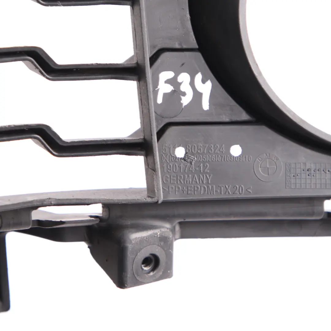 Kratka Osłona Zderzaka Przód Przednia Prawa do BMW F34 GT M Sport o numerze 8057324 BMW F34 GT M Sport Kratka Osłona Zderzaka Przód Przednia Prawa - SKU 8057324 - Numer Części 8057324