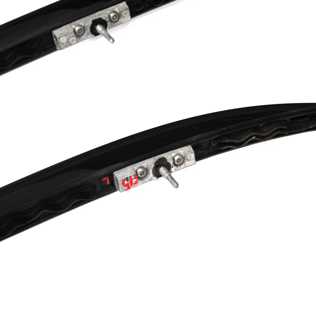 Ringhiera tetto sinistra destra Set strisce rifinitura per BMW X5 F15 con numero di parte 8057756 BMW X5 F15 Ringhiera tetto sinistra destra Set strisce rifinitura - SKU 8057756-1 - Numero di parte 8057756