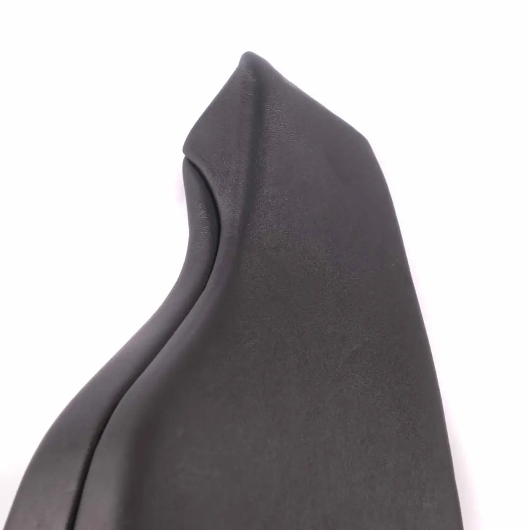 Finition latérale Siège arrière gauche Panneau en cuir noir pour BMW F82 M4 à propos du numéro de pièce 8058133 BMW F82 M4 Finition latérale Siège arrière gauche Panneau en cuir noir - SKU 8058133 - Numéro de pièce 8058133