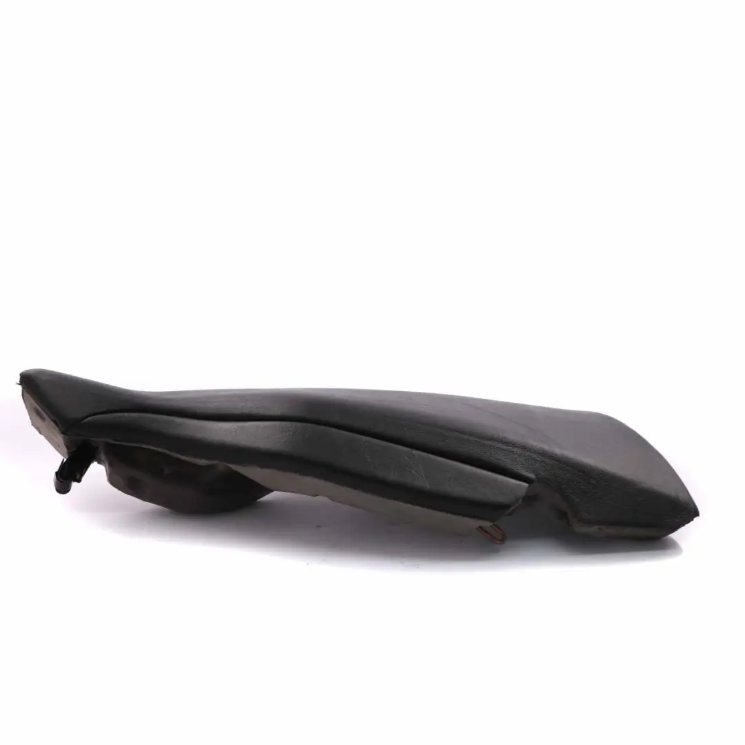 Finitura Laterale Sedile Posteriore Sinistro Pannello Pelle Nera per BMW F82 M4 con numero di parte 8058133 BMW F82 M4 Finitura Laterale Sedile Posteriore Sinistro Pannello Pelle Nera - SKU 8058133 - Numero di parte 8058133