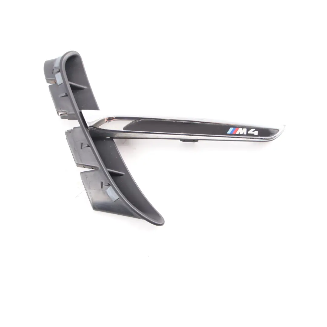 Listwa Ozdobna Wlot Powietrza Błotnika Lewy Chrom do BMW F82 F83 M4 o numerze 8058779 BMW F82 F83 M4 Listwa Ozdobna Wlot Powietrza Błotnika Lewy Chrom - SKU 8058779-1 - Numer Części 8058779