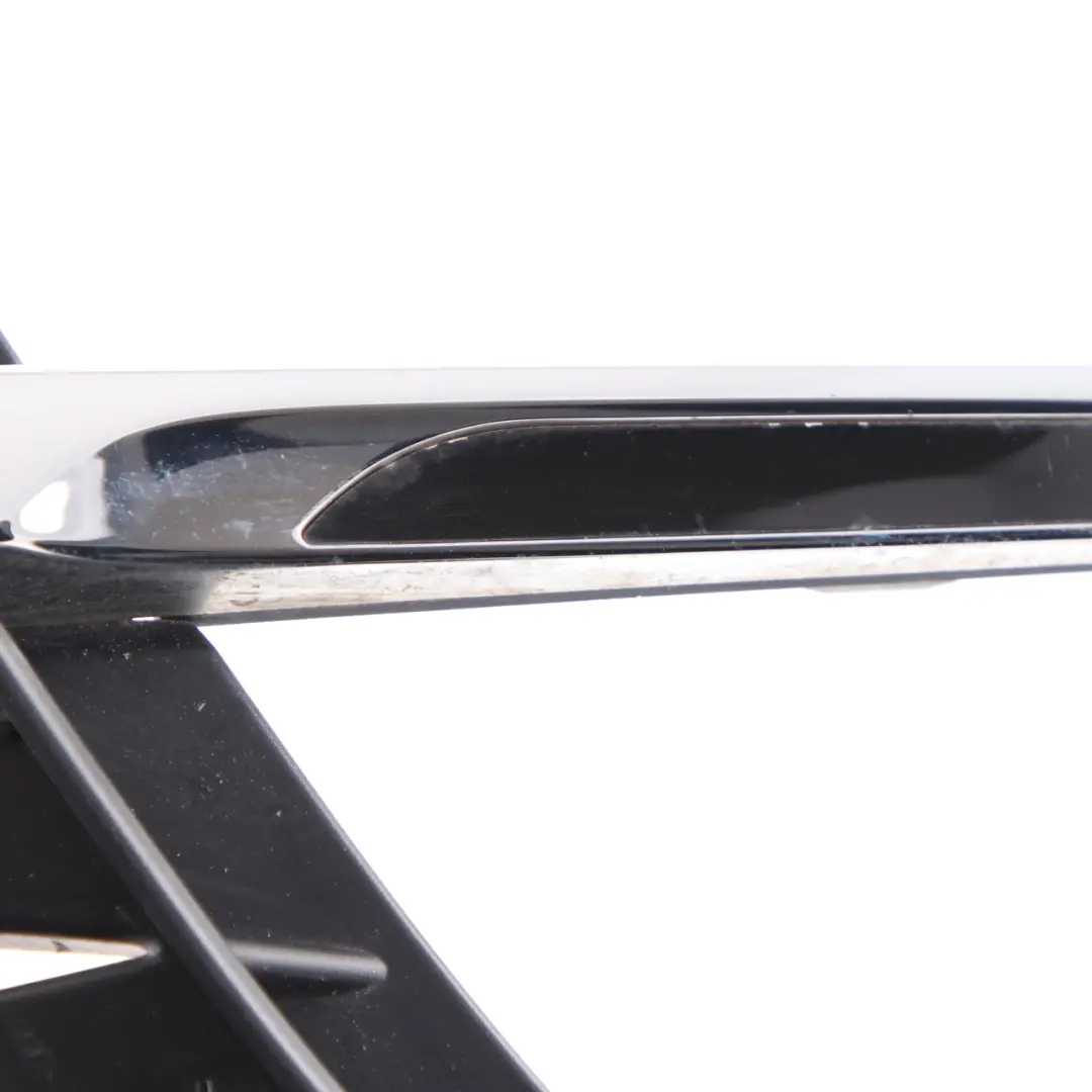 Luftschacht Emblem Ziergitter Kühlergrill Chrom Links für BMW F82 F83 M4 mit Teilenummer 8058779 BMW F82 F83 M4 Luftschacht Emblem Ziergitter Kühlergrill Chrom Links - SKU 8058779-1 - Teilenummer 8058779