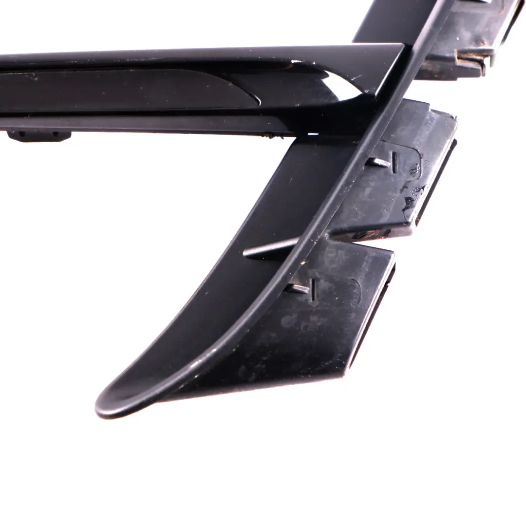 Ornament BMW F82 F83 M4 Side Panel Air Duct Ornament M4 Grille Right O/S to with Part number 8058780 Ornament BMW F82 F83 M4 Side Panel Air Duct Ornament M4 Grille Right O/S - SKU 8058780-1 - Part number 8058780