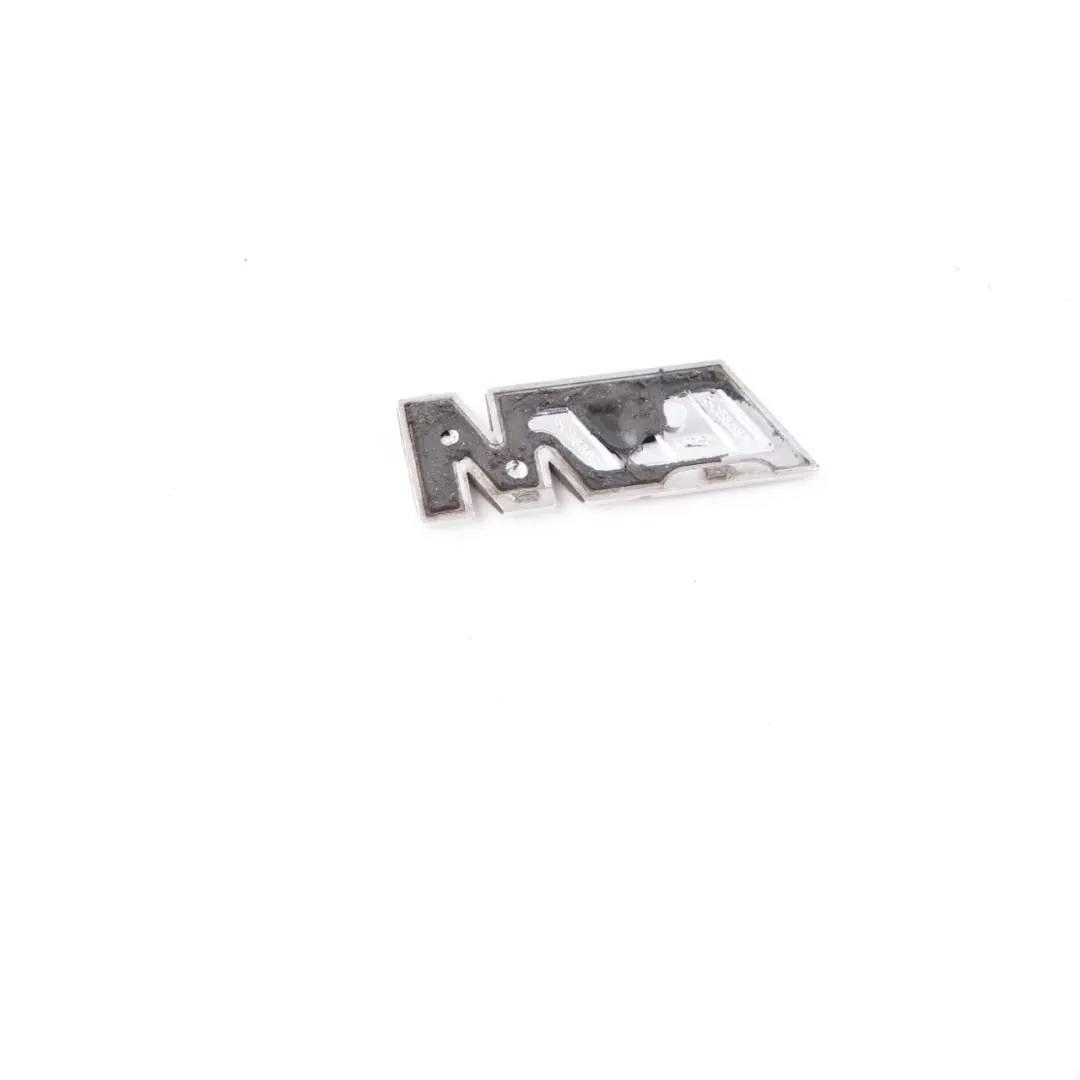 Emblema Parafango Anteriore BMW F20 F21 F30 G20 M Sport Logo Distintivo - SKU 8058881 - Numero di parte 8058881