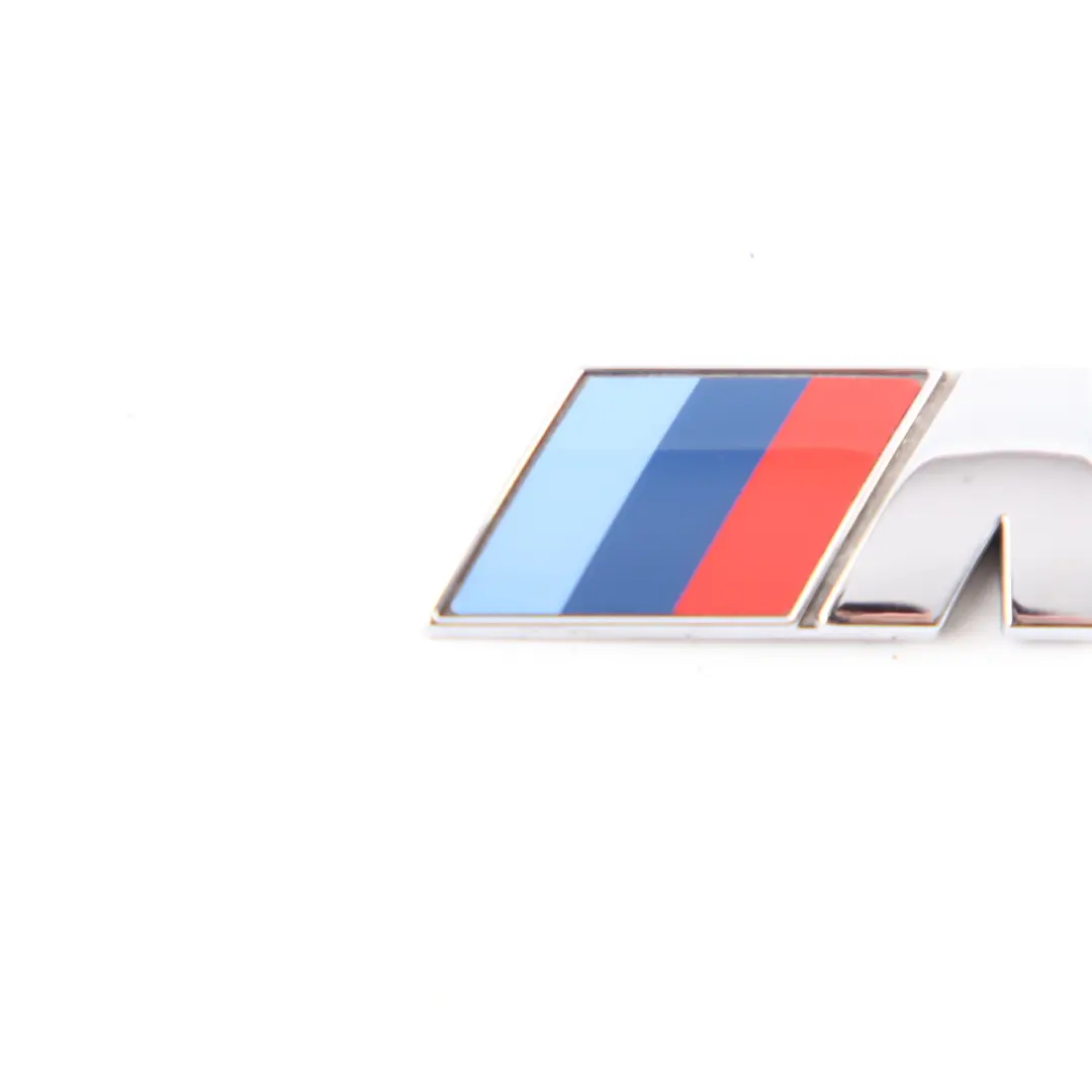  Emblema Parafango Anteriore BMW F20 F21 F30 G20 M Sport Logo Distintivo - SKU 8058881 - Numero di parte 8058881