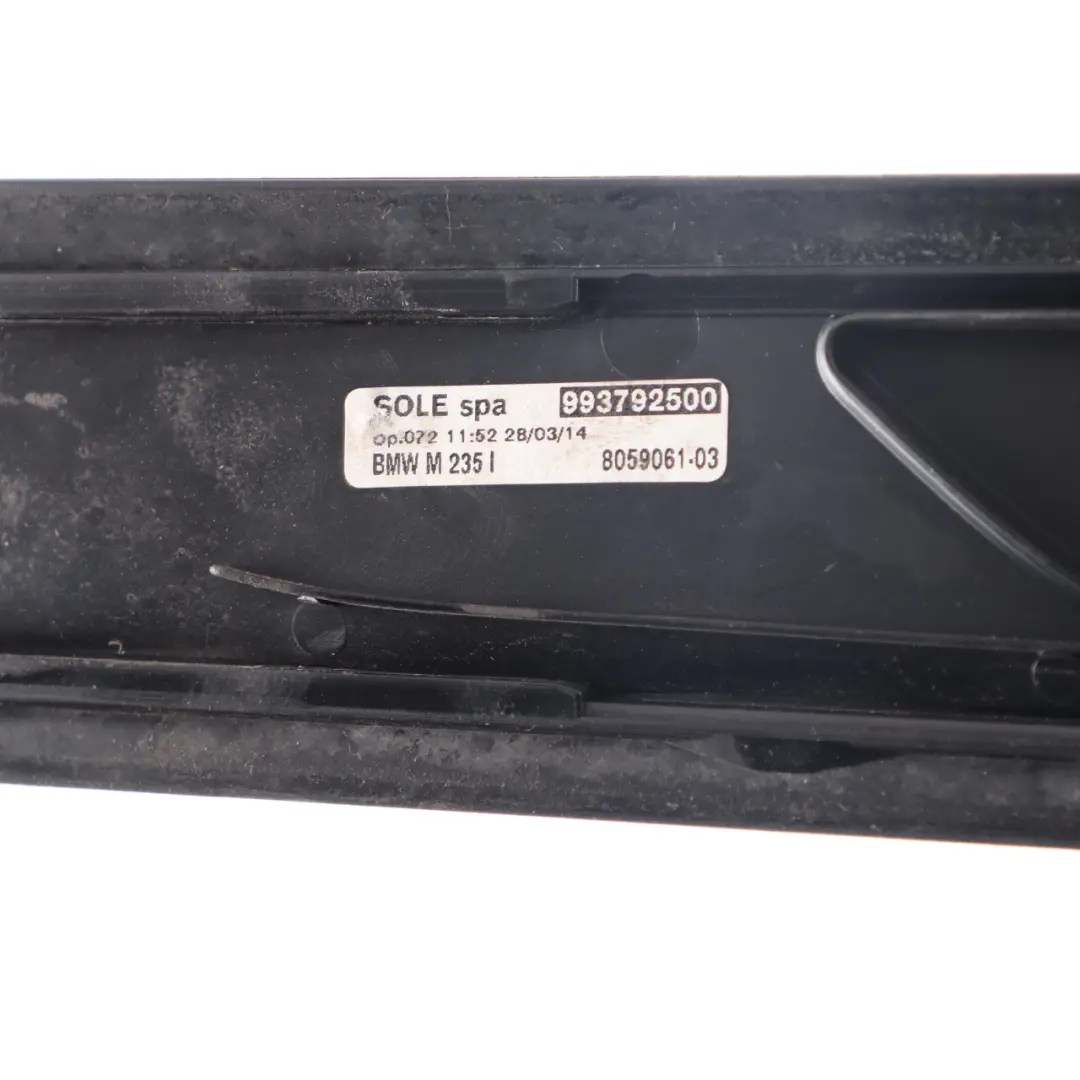 M235i M Sport Embellecedor Entrada Derecha Izquierda Tapa umbral puerta para BMW F22 con número de pieza 8059061 BMW F22 M235i M Sport Embellecedor Entrada Derecha Izquierda Tapa umbral puerta - SKU 8059061 - Número de pieza 8059061