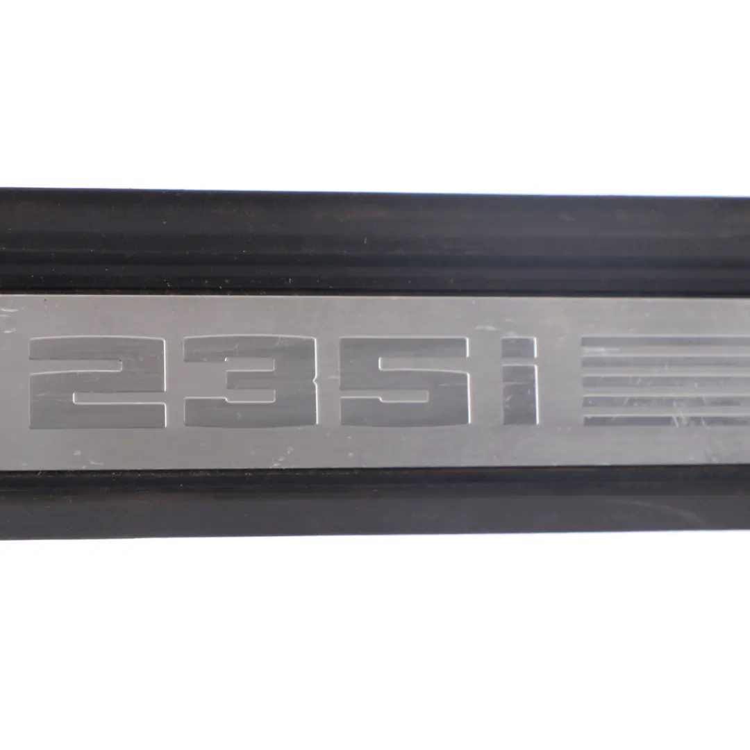 M235i M Sport Nakładka Listwa Progu Progowa Lewa Prawa do BMW F22 o numerze 8059061 BMW F22 M235i M Sport Nakładka Listwa Progu Progowa Lewa Prawa - SKU 8059061 - Numer Części 8059061
