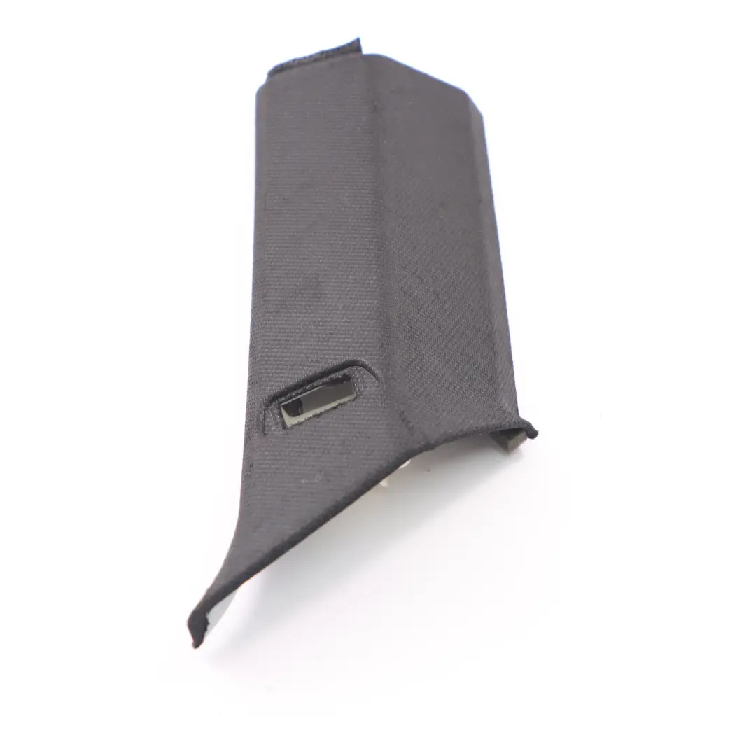 Tapa Pilar C Trasero Izquierdo Panel Superior Negro Antracita para BMW F36 con número de pieza 8059305 BMW F36 Tapa Pilar C Trasero Izquierdo Panel Superior Negro Antracita - SKU 8059305 - Número de pieza 8059305