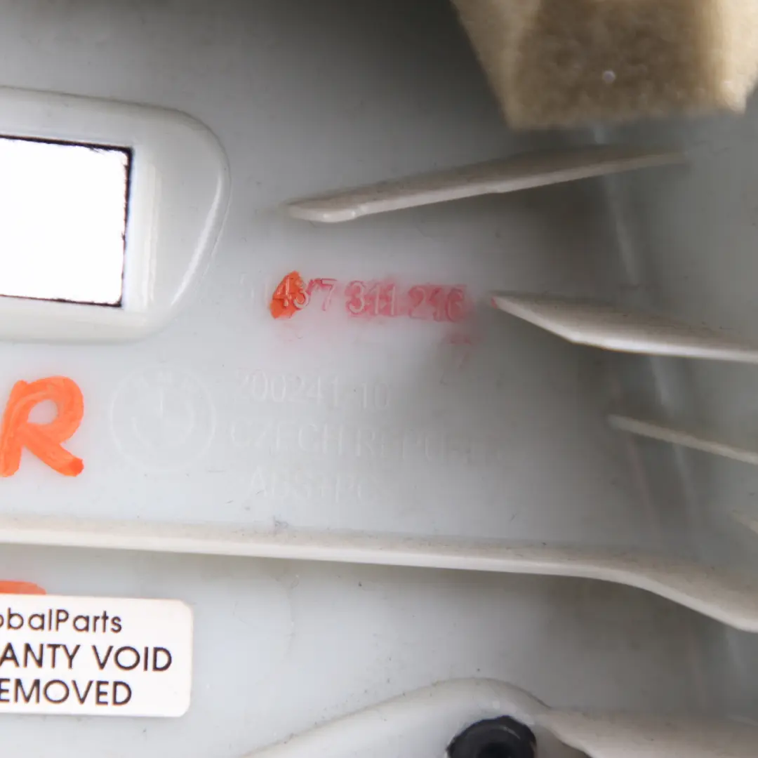 Coupé Abdeckung Säule B Obere Verkleidung Rechts Anthrazit 7311216 für BMW F36 Gran mit Teilenummer 8059312 BMW F36 Gran Coupé Abdeckung Säule B Obere Verkleidung Rechts Anthrazit 7311216 - SKU 8059312 - Teilenummer 8059312