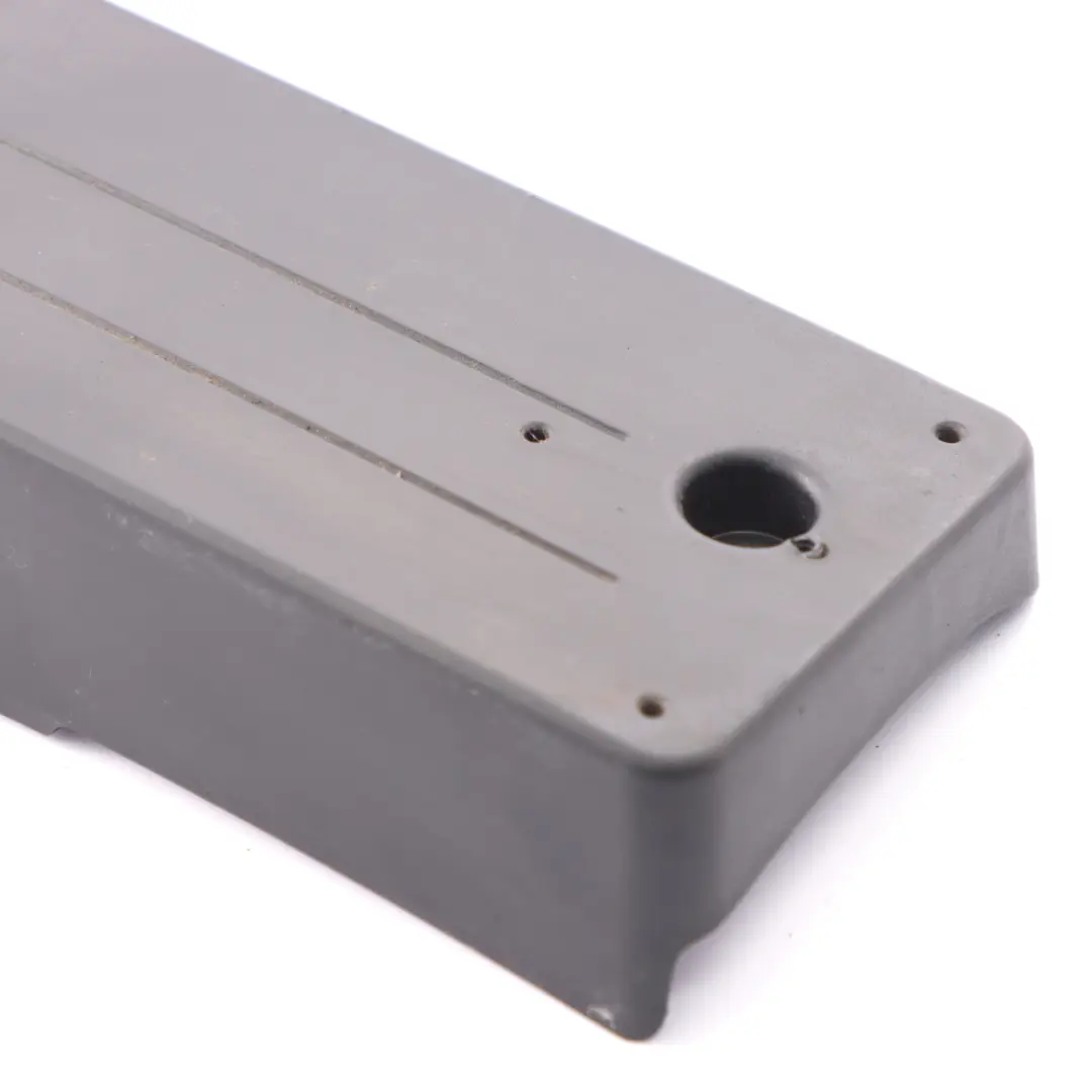 Trim Portamatrículas delantero M ECE para BMW X3 F25 X4 F26 M con número de pieza 8059853 BMW X3 F25 X4 F26 M Trim Portamatrículas delantero M ECE - SKU 8059853 - Número de pieza 8059853