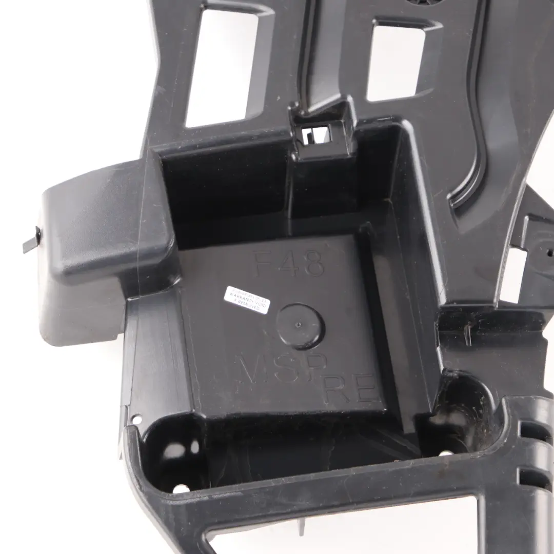 Parachoques Trasero Soporte de Soporte Guía Derecha para BMW X1 F48 M Sport con número de pieza 8059876 BMW X1 F48 M Sport Parachoques Trasero Soporte de Soporte Guía Derecha - SKU 8059876 - Número de pieza 8059876