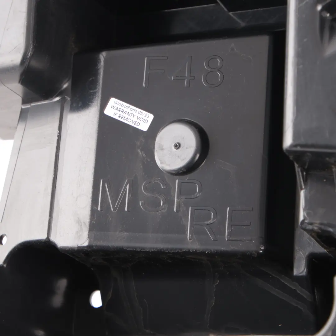 Mocowanie Ślizg Uchwyt Zderzaka Prawy Tył do BMW F48 o numerze 8059876 BMW F48 Mocowanie Ślizg Uchwyt Zderzaka Prawy Tył - SKU 8059876 - Numer Części 8059876