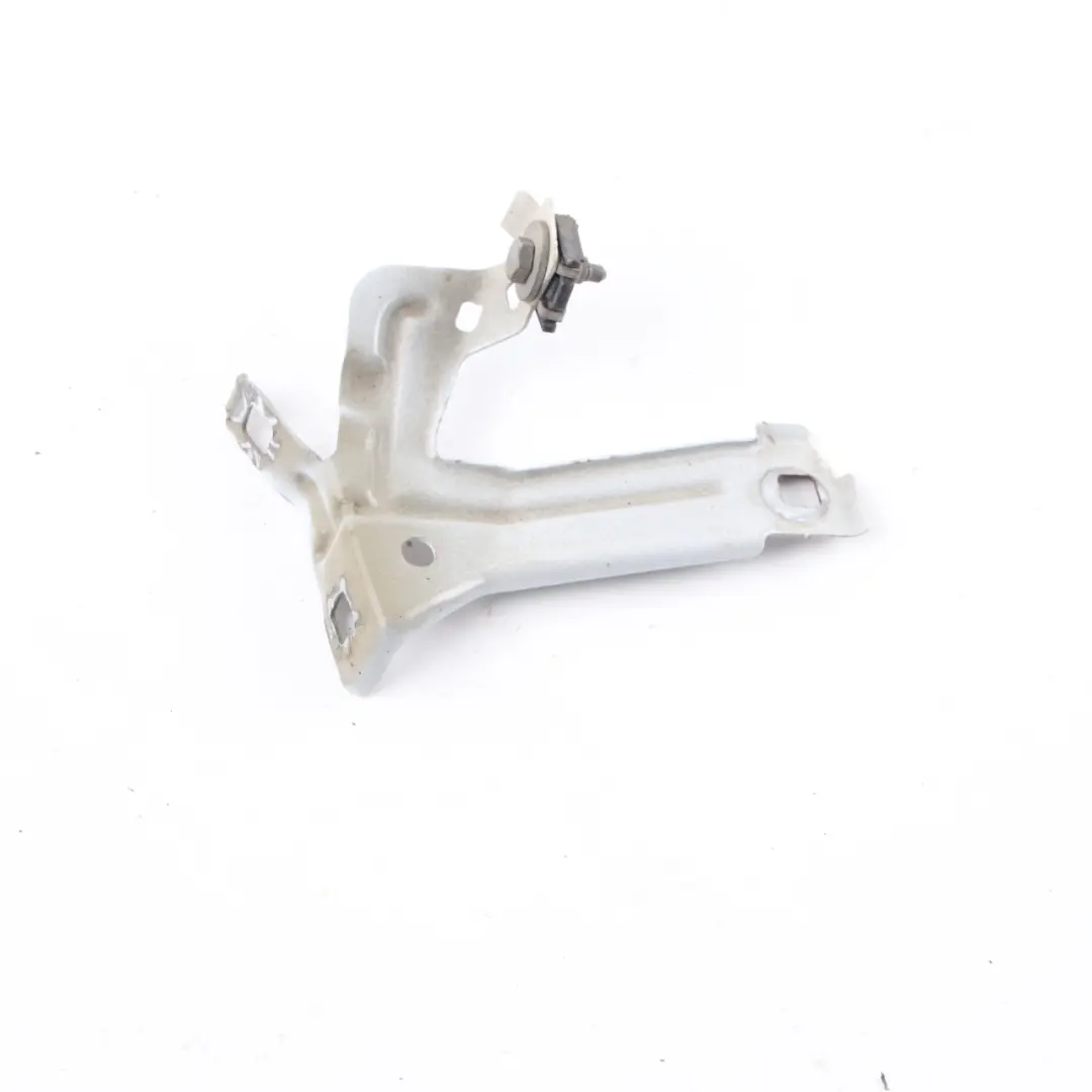 Fender Bracket BMW F80 M3 F82 M4 Mount Front Left N/S Mineral White A96 8055703 to with Part number 8060241 Fender Bracket BMW F80 M3 F82 M4 Mount Front Left N/S Mineral White A96 8055703 - SKU 8060241-MW - Part number 8060241