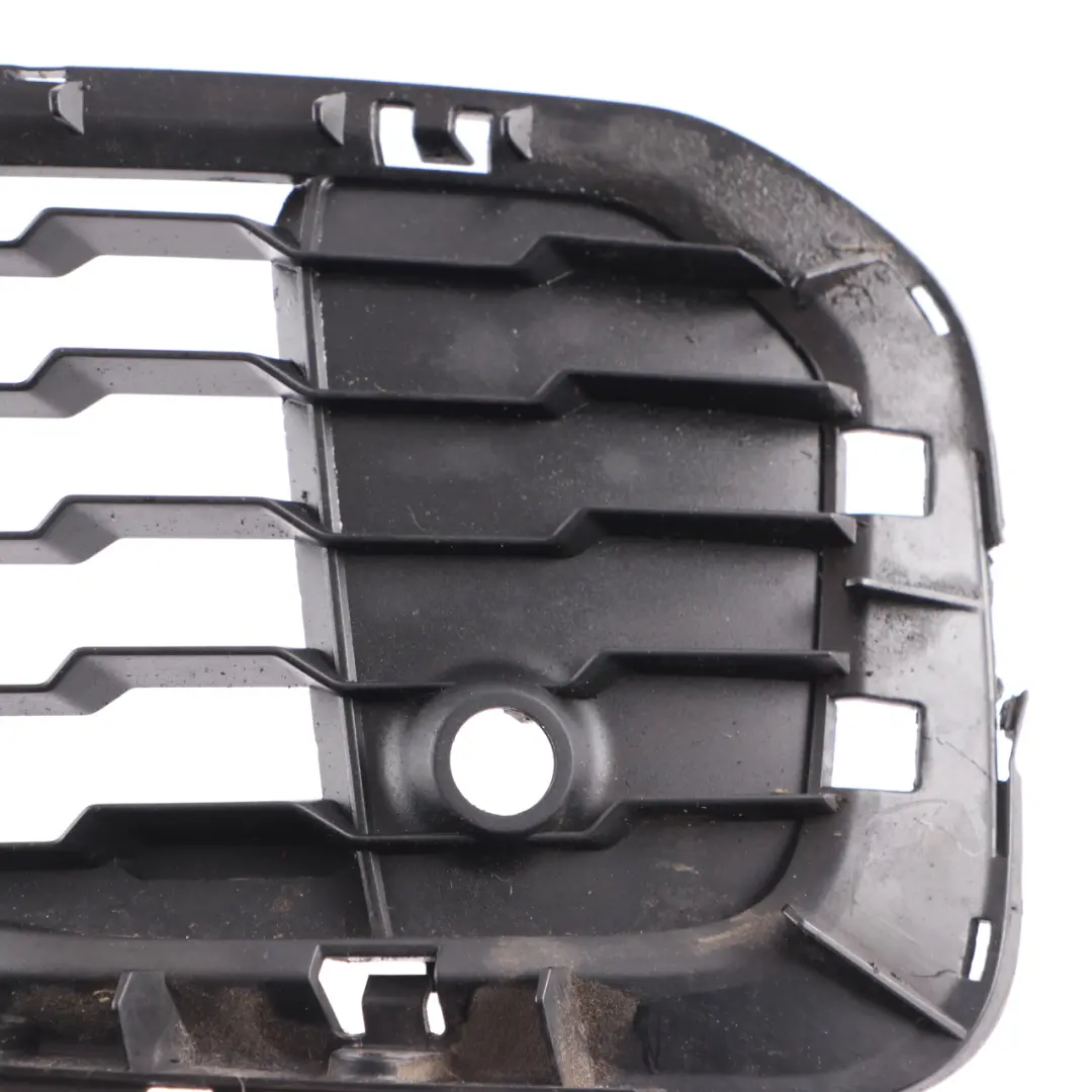 Front Bumper Grille Right O/S Lower Grid Cover to BMW F20 F21 LCI M Sport with Part number 8060298 BMW F20 F21 LCI M Sport Front Bumper Grille Right O/S Lower Grid Cover - SKU 8060298 - Part number 8060298