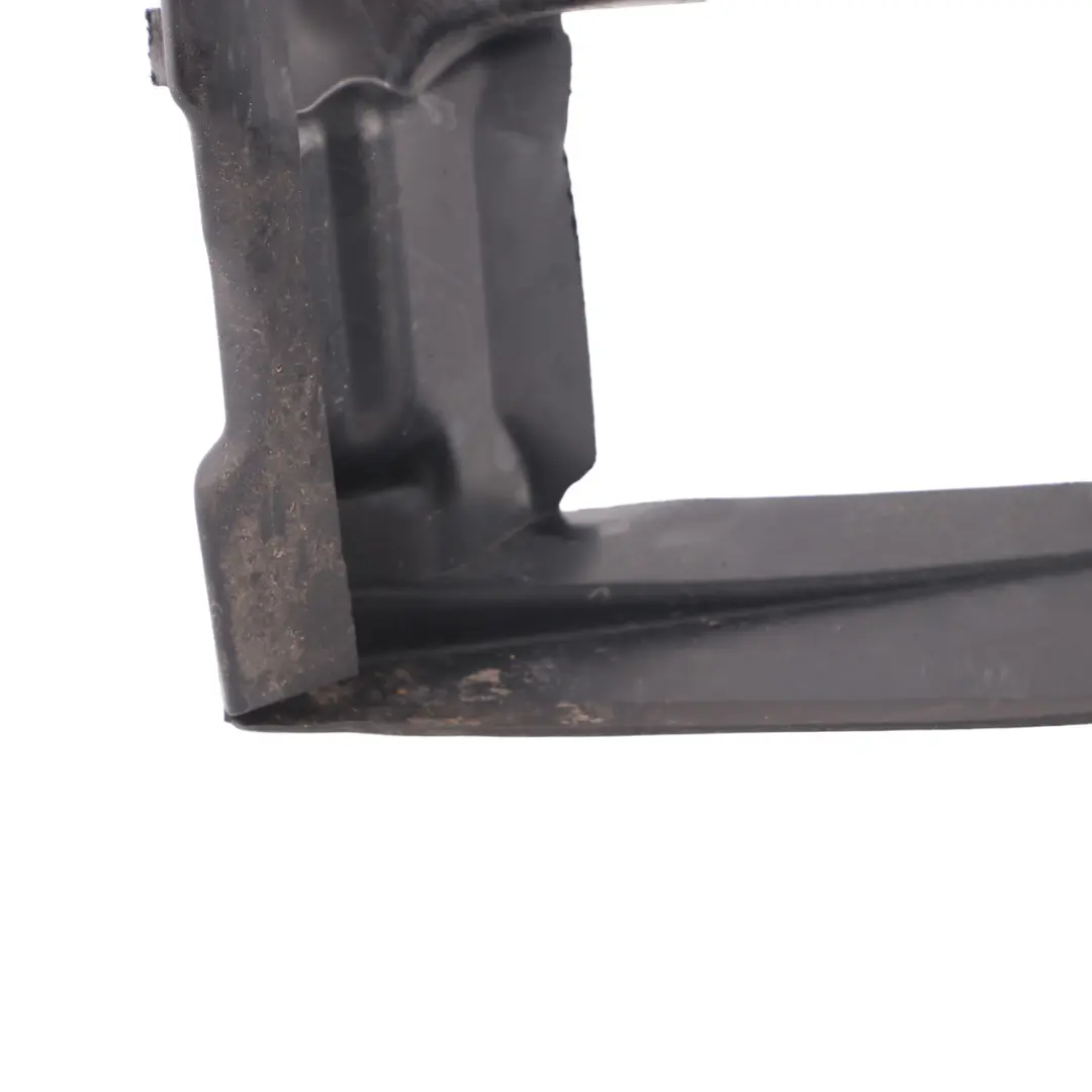 Duct Cover BMW F20 F21 LCI Front Bottom Trim Panel Covering to Air with Part number 8060315 Air Duct Cover BMW F20 F21 LCI Front Bottom Trim Panel Covering - SKU 8060315 - Part number 8060315