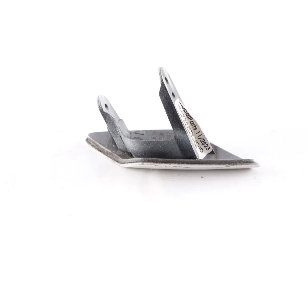 Headlight Washer Spray Cover Left N/S Alpine White 300 8054509 to BMW F32 M Sport with Part number 8060681 BMW F32 M Sport Headlight Washer Spray Cover Left N/S Alpine White 300 8054509 - SKU 8060681-AW - Part number 8060681