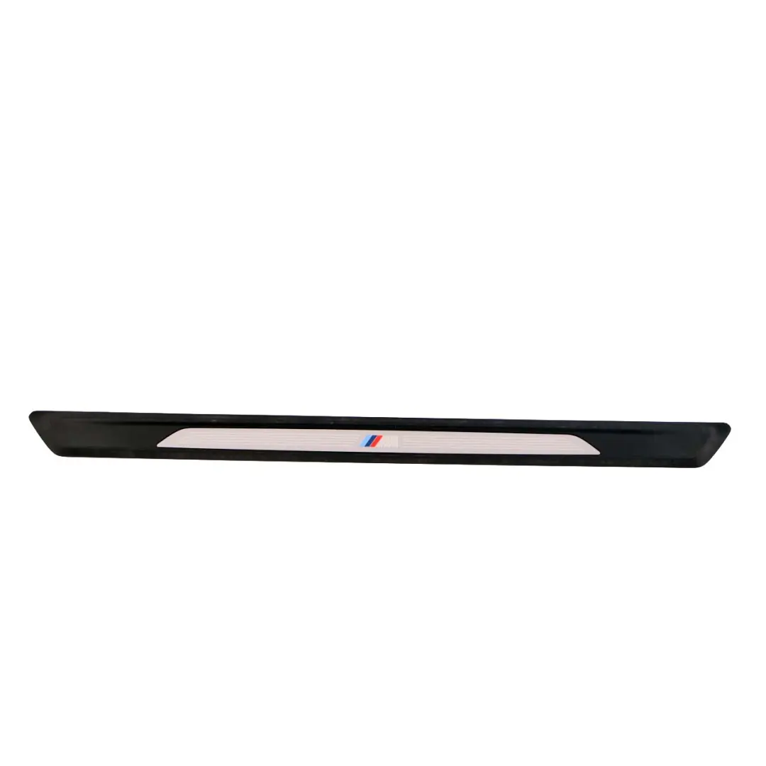 Tapa Entrada Delantera Izquierda Derecha Embellecedor M Sport 8058891 para BMW F23 con número de pieza 8060730 BMW F23 Tapa Entrada Delantera Izquierda Derecha Embellecedor M Sport 8058891 - SKU 8060730 - Número de pieza 8060730